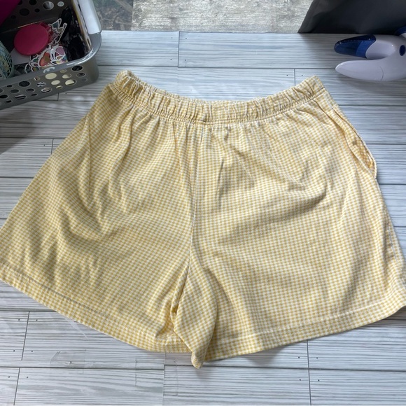 New York Style Yellow Checkered women’s Shorts size large - Picture 4 of 5
